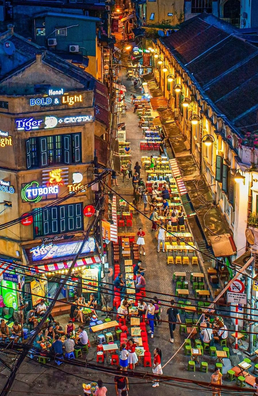Ta Hien Street from above